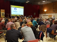 Zicht op de zaal